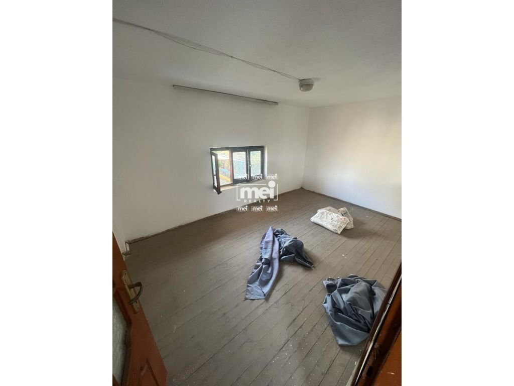 JEPET ME QIRA MAGAZINE NE SHKOZET!