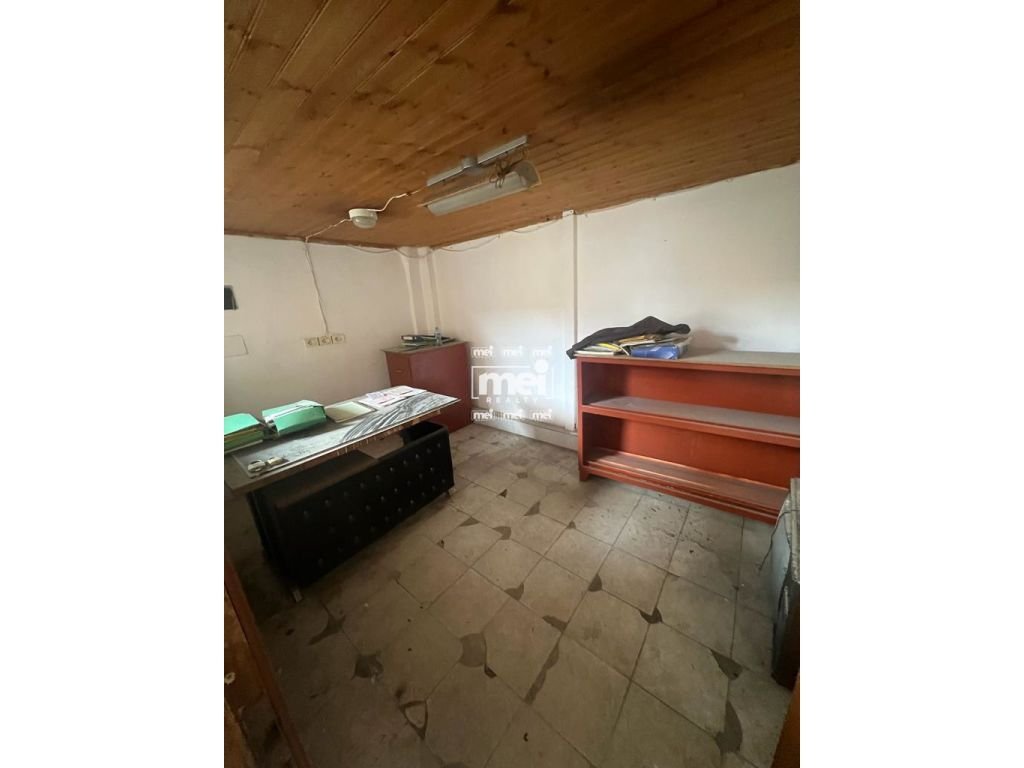 JEPET ME QIRA MAGAZINE NE SHKOZET!