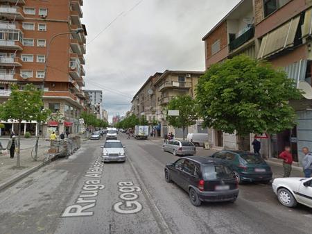 SHITET AMBIENT BUZE RRUGE MUZEUMI