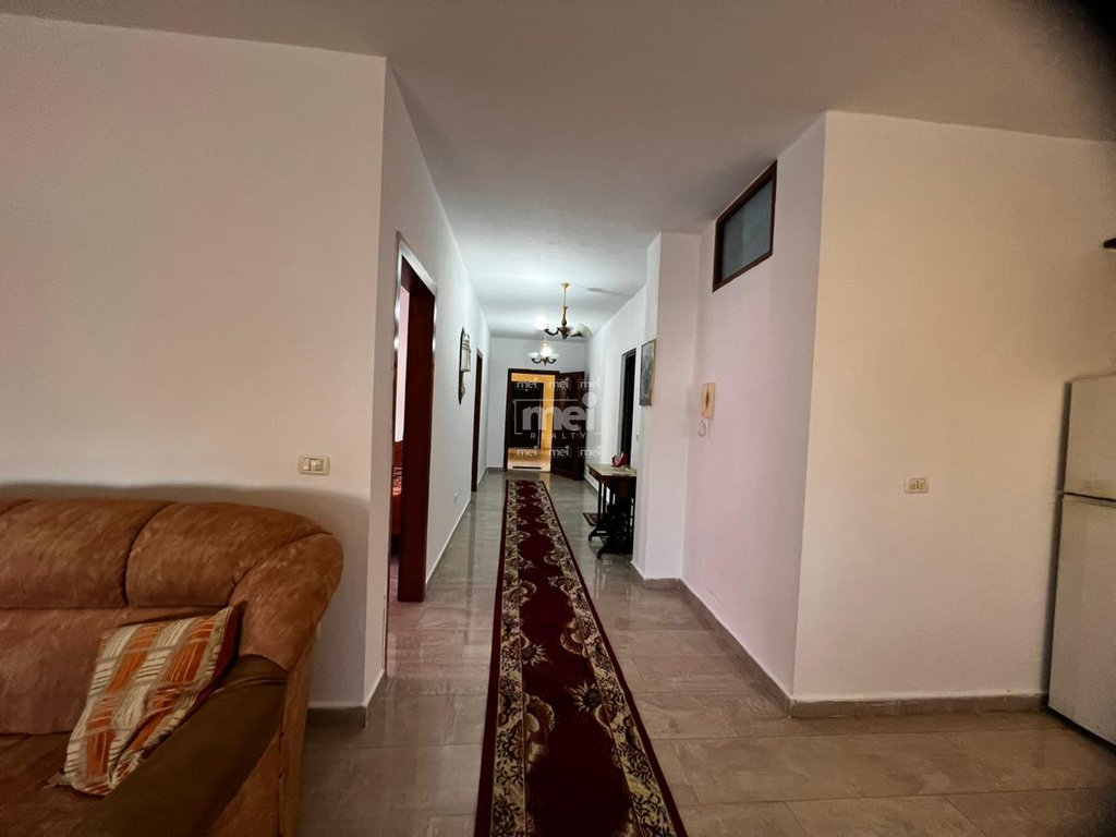 JEPET ME QIRA APARTAMENT 2+1 ME PAMJE NGA DETI NE VOLLGA!