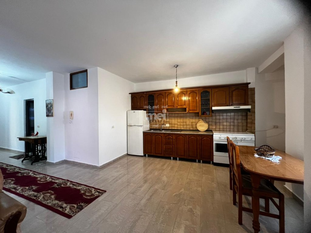 JEPET ME QIRA APARTAMENT 2+1 ME PAMJE NGA DETI NE VOLLGA!