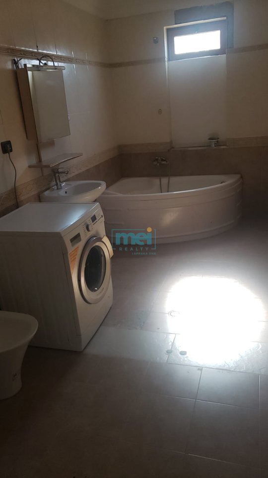 Jepet me Qera Super Apartament 3+1 te Vizion Plus!