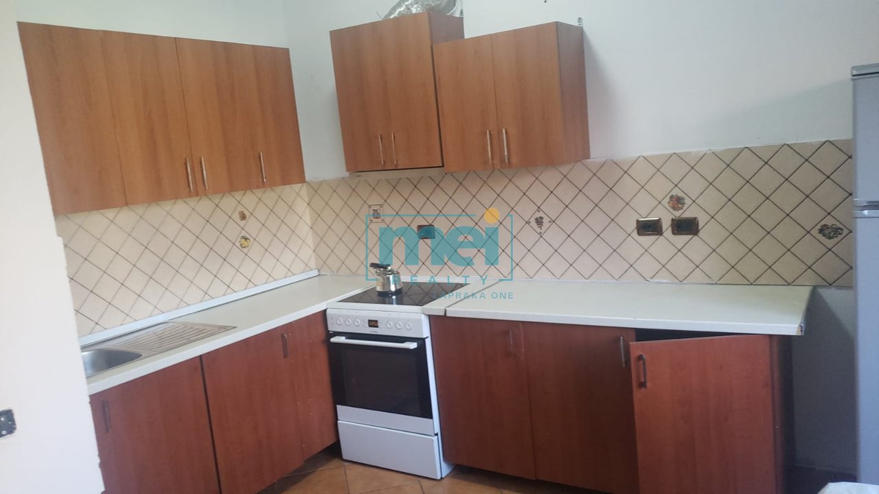 Jepet me Qera Super Apartament 3+1 te Vizion Plus!