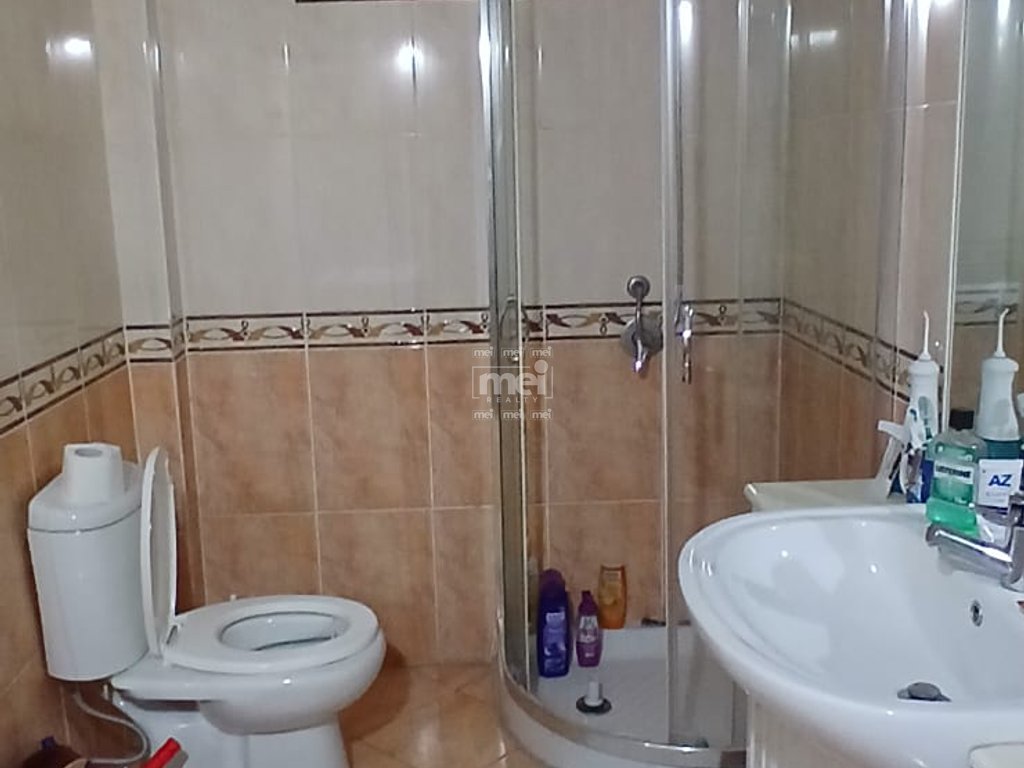 JEPET ME QIRA APARTAMENT 2+1 PRANE MUZEUMIT!