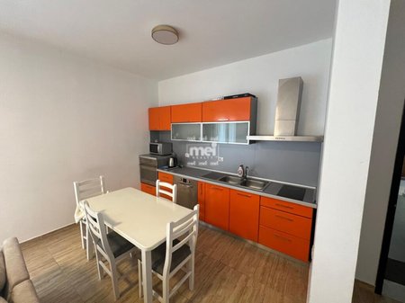 JEPET ME QIRA APARTAMENT 2+1 NE VOLLGA!