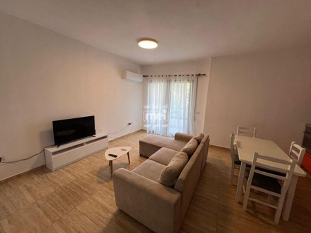JEPET ME QIRA APARTAMENT 2+1 NE VOLLGA!