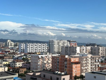 JEPET ME QIRA APARTAMENT 2+1+2 TEK ISH URT/ PER ZYRE!