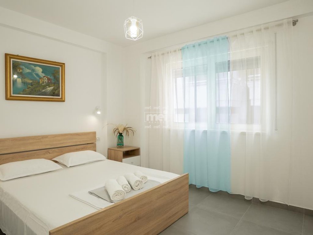 JEPET ME QIRA APARTAMENT 2+1 NE GOLEM!