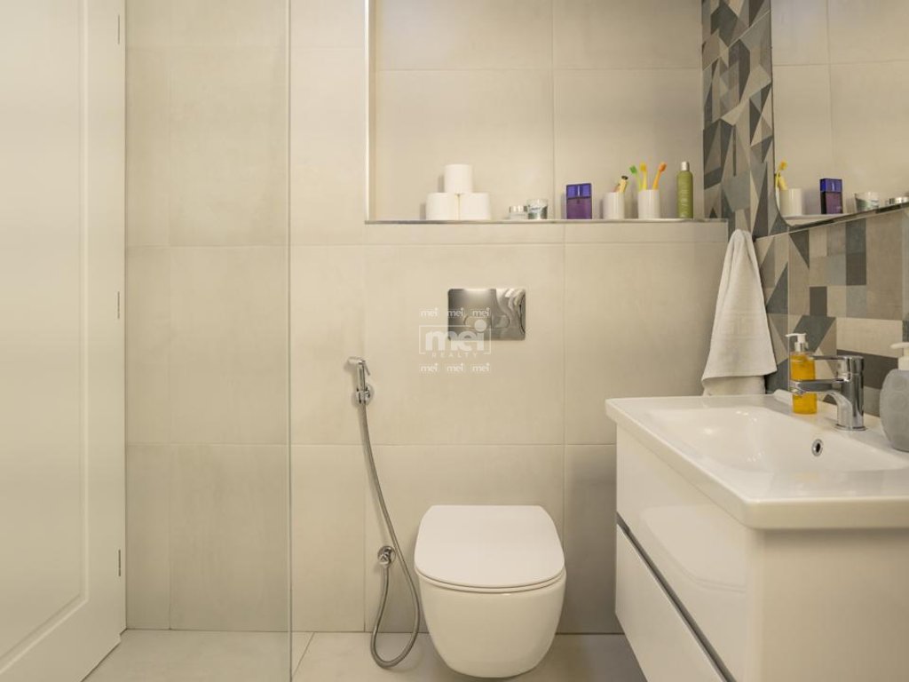 JEPET ME QIRA APARTAMENT 2+1 NE GOLEM!
