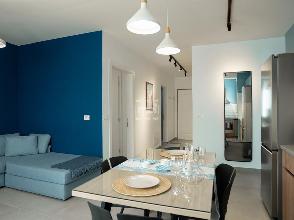 JEPET ME QIRA APARTAMENT 2+1 NE GOLEM!
