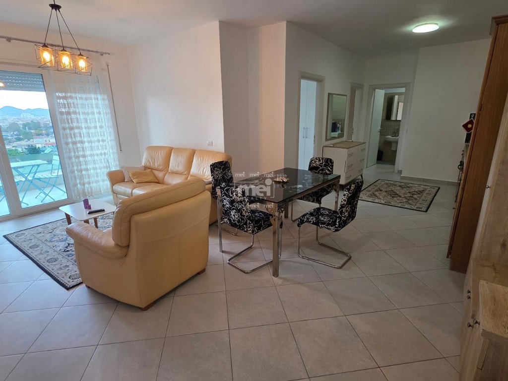 JEPET ME QIRA APARTAMENT  2+1 TEK RROTA KUQE PLAZH