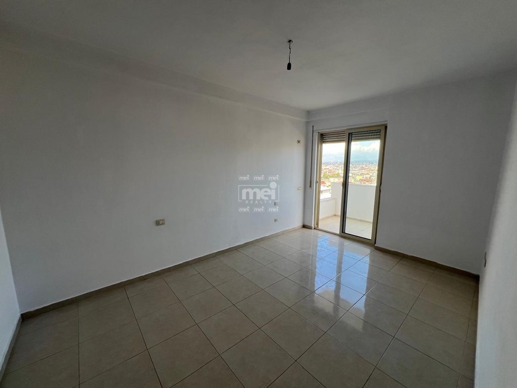 JEPET ME QIRA APARTAMENT 2+1+2 TEK ISH URT/ PER ZYRE!