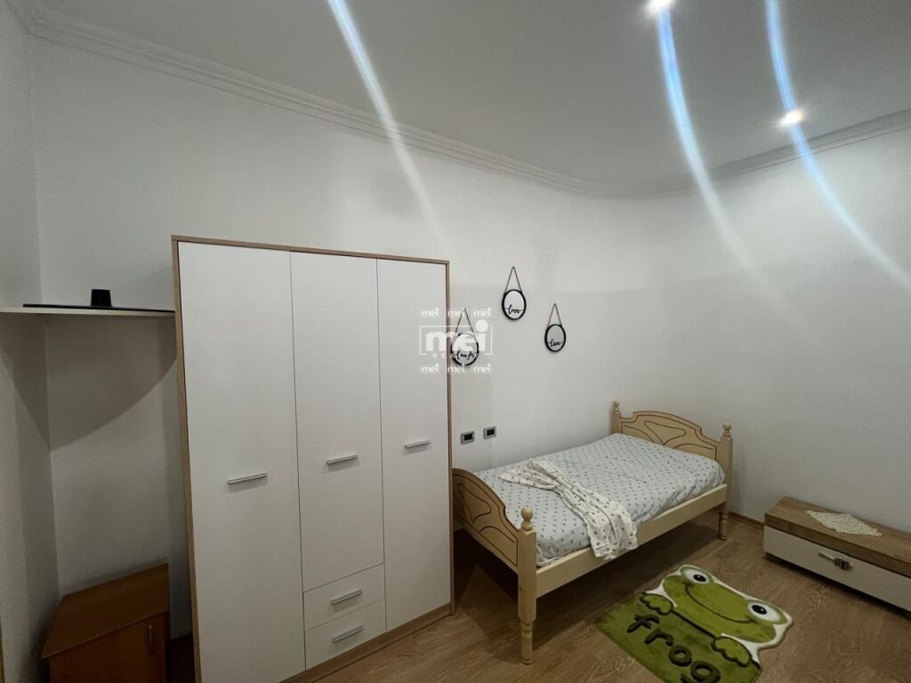 JEPET ME QIRA APARTAMENT 2+1+2 ISH RAJONI