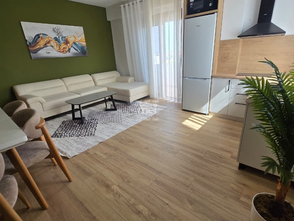 SHITET APARTAMENT 2+1 NE HEKURUDHA