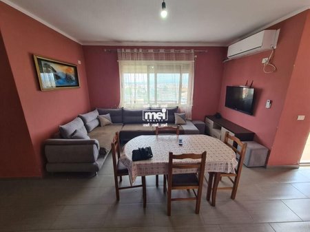 JEPET ME QIRA APARTAMENT  2+1 TE RROTA KUQE!