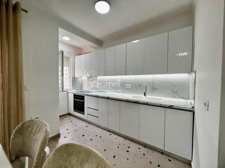 JEPET ME QIRA APARTAMENT 2+2+2 TEK ZJARRFIKSJA DURRES!