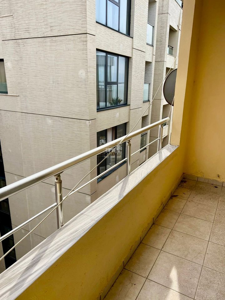 JEPET ME QIRA APARTAMENT ME PAMJE DETI, URA DAJLANIT!