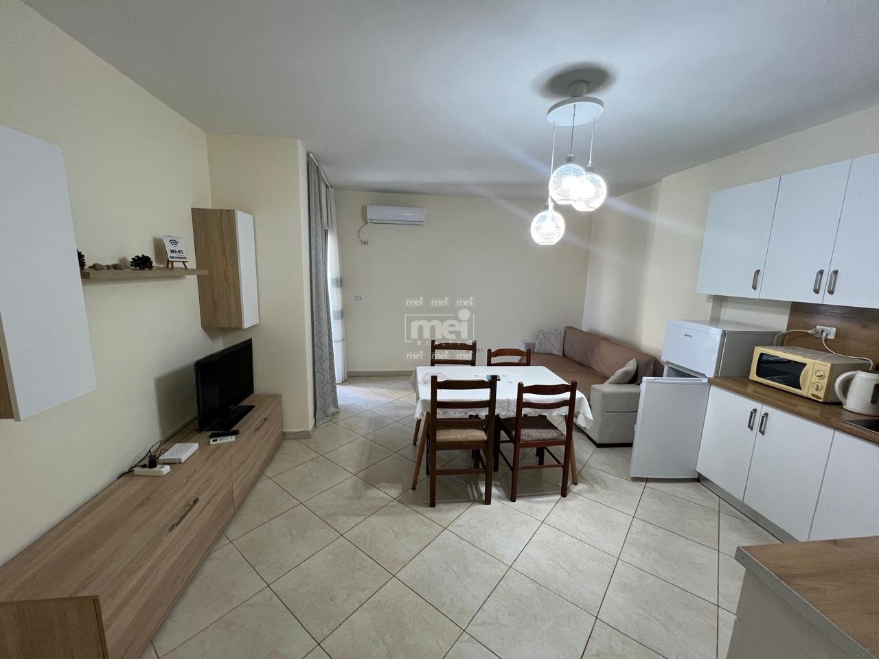 JEPET ME QIRA APARTAMENT 1+1 NE CURRILA!