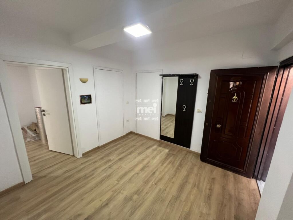 JEPET ME QIRA APARTMENT PER AMBIENT BIZNESI NE QENDER!