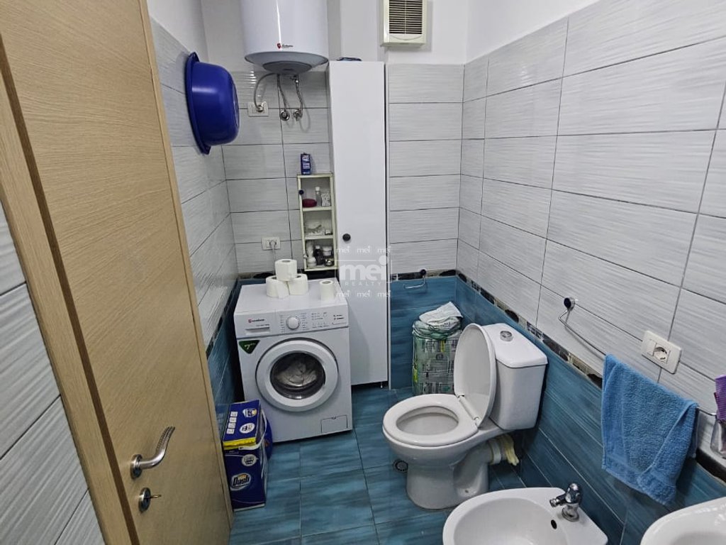 JEPET ME QIRA APARTAMENT 1+1 NE QENDER!