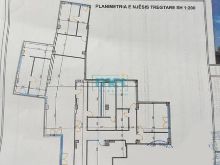 Shitet Ambient biznesi në Laprakë!