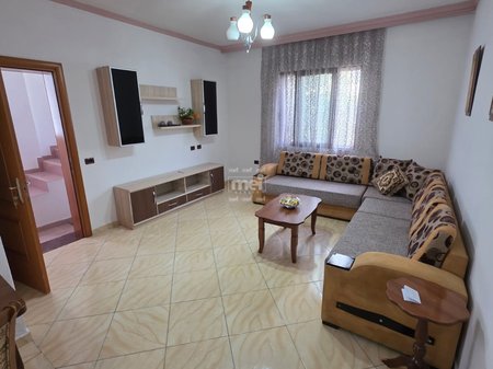 JEPET APARTAMENT ME QERA VALA PARK!