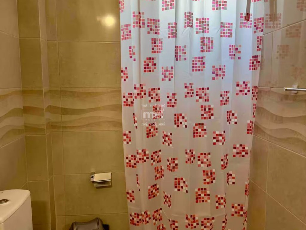 JEPET ME QIRA APARTAMENT 1+1 NE QENDER!