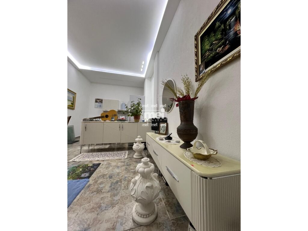 JEPET APARTAMENT ME QERA NE PLAZH  ILIRIA!