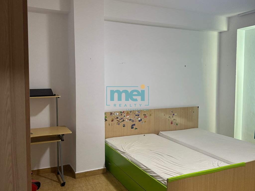 Shitet Super Apartament 2+1 në Laprakë!