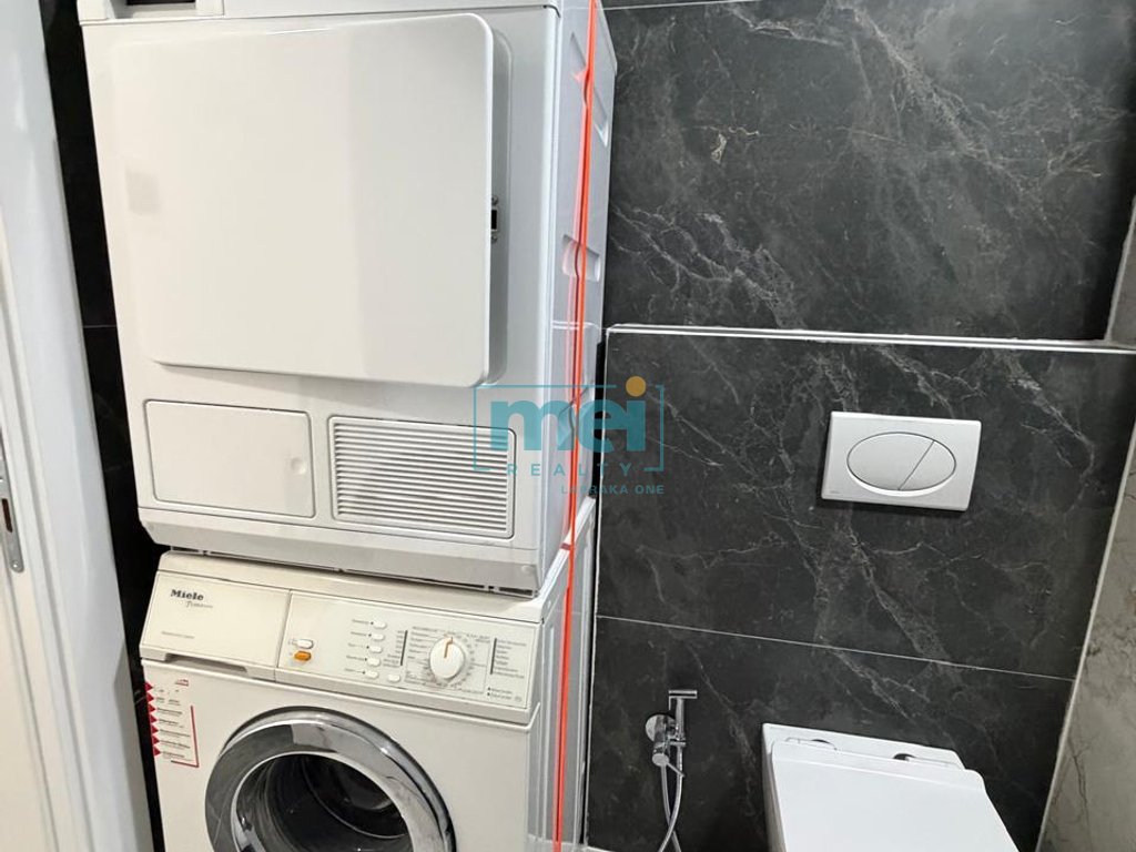 Jepet me Qera Apartament 1+1 në Don Bosko!