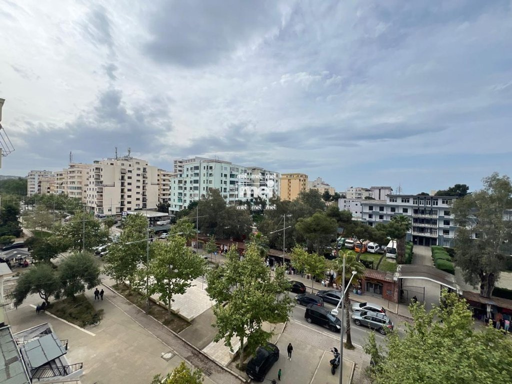 JEPET ME QIRA APARTAMENT 1+1 NE ILIRIA!