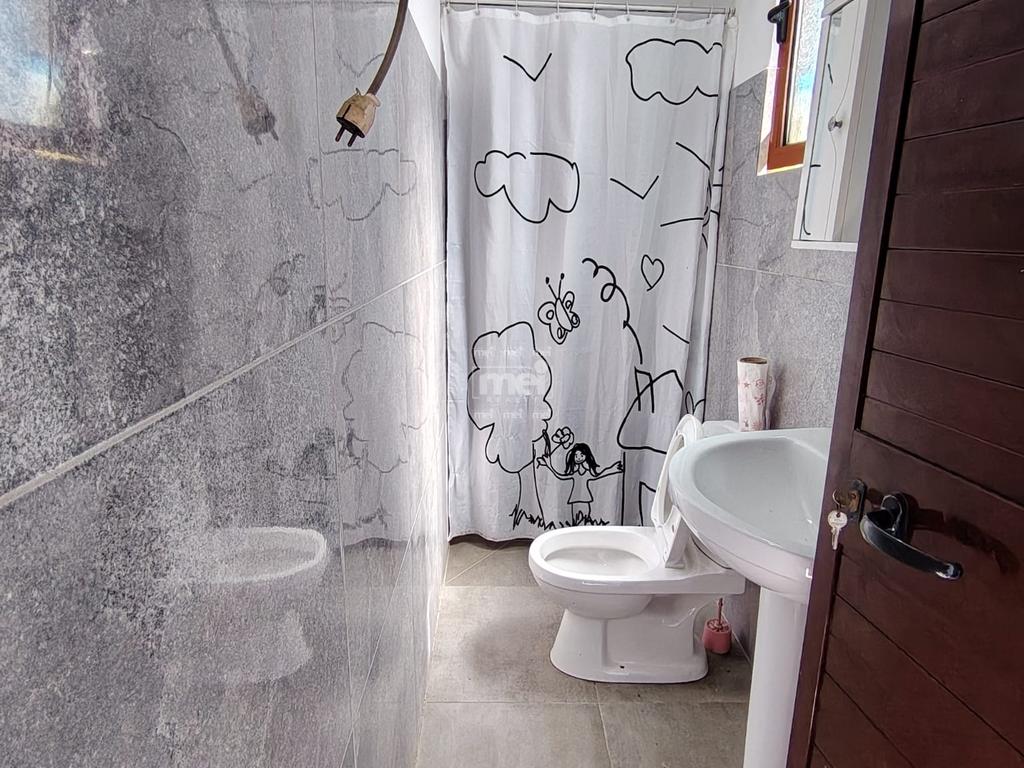 JEPET ME QIRA SHTEPI PRIVATE NE SEKTOR RINIA!