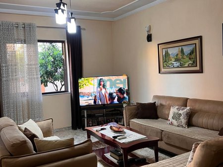 Shitet Super Vilë 3-katëshe në Don Bosko!