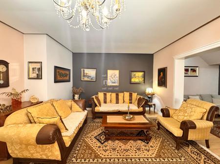 JEPET ME QERA APARTAMENT ME PAMJE DETI NE VOLLGA !