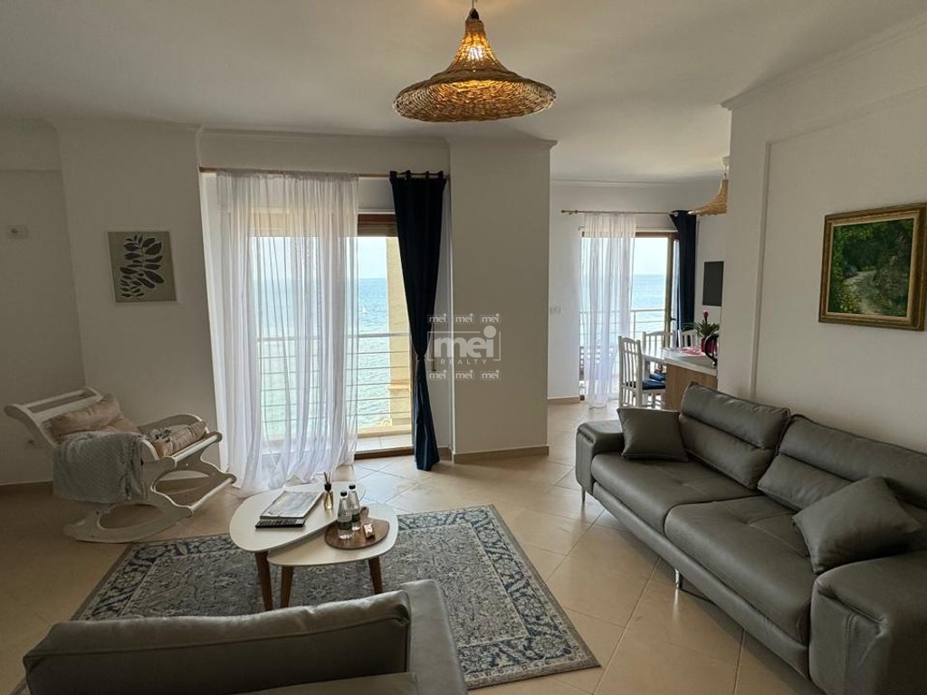 JEPET ME QIRA APARTAMENT 1+1 NE VOLLGA PAMJE NGA DETI!