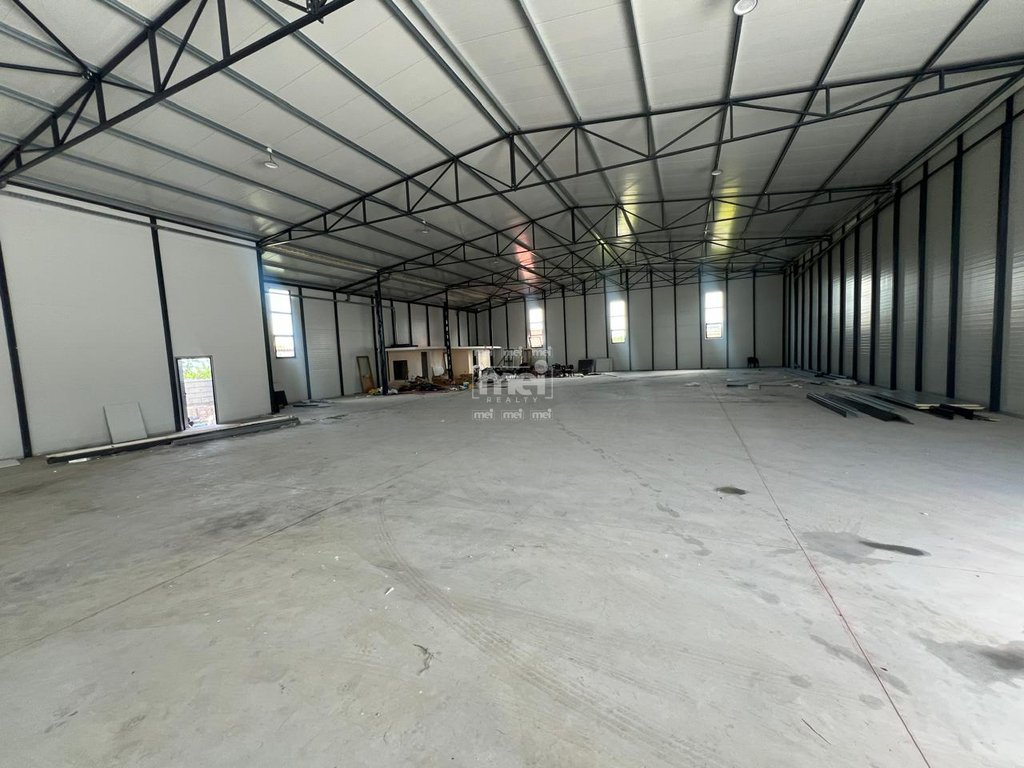 JEPET ME QIRA KAPANON TEK ISH KENETA !