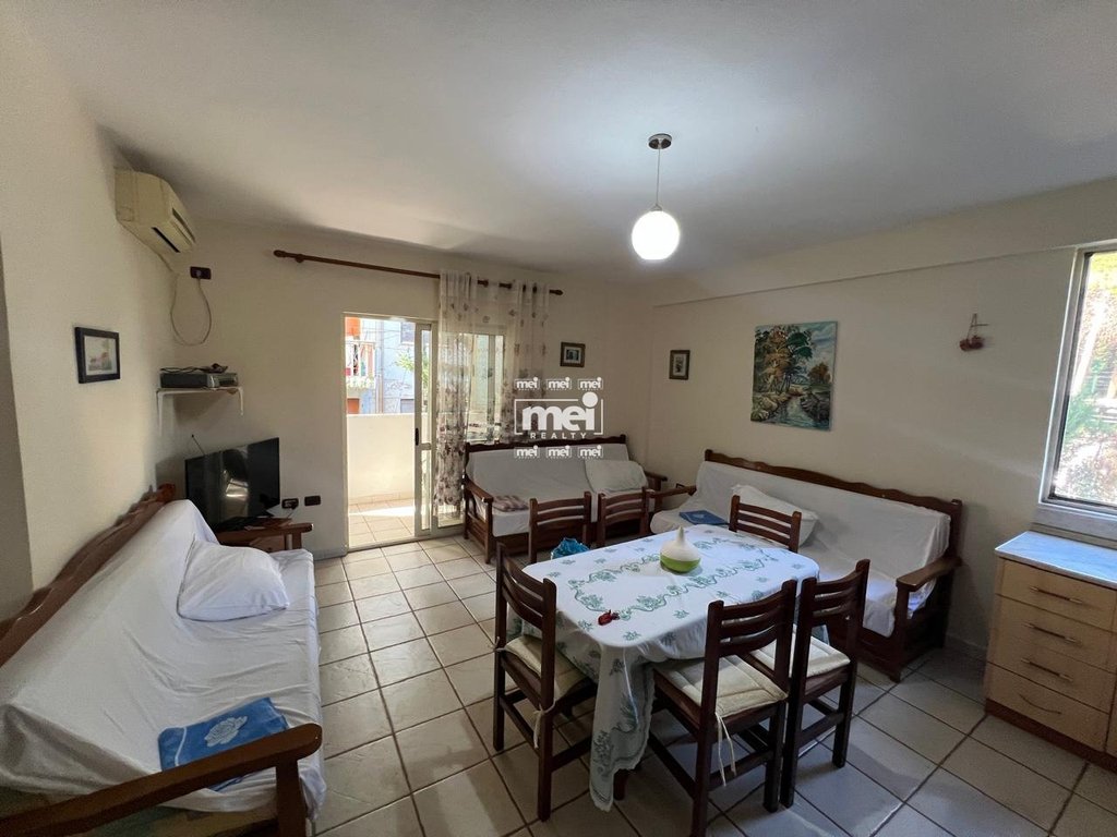 JEPET ME QIRA APARTAMENT 1+1 TEK SHKEMBI I KAVAJES!