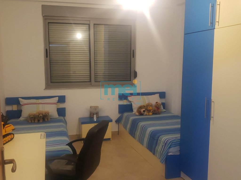 Jepet me Qera Super Apartament 2+1 pranë Delijorgjit!