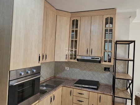 SHITET APARTAMENT 1+1 NE ILIRIA, PLAZH!