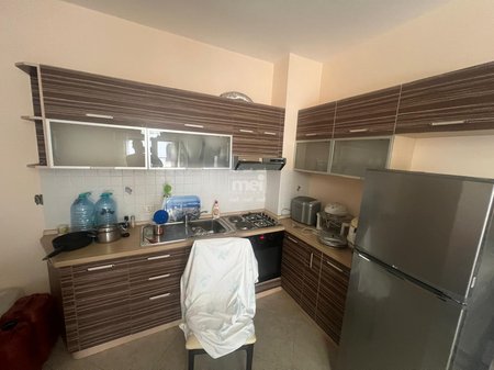 JEPET ME QIRA APARTAMENT 1+1 TEK SHKEMBI I KAVAJES!
