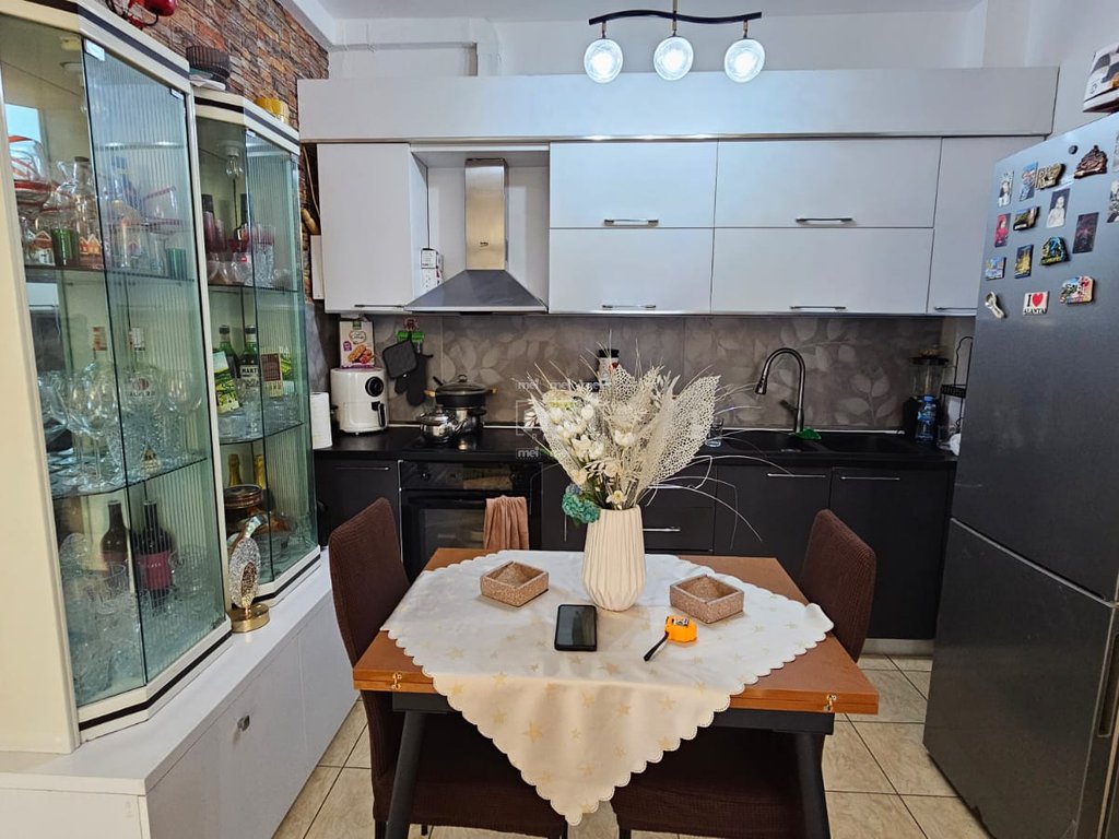 SHITET APARTAMENT 1+1 TEK VILA E ZOGUT!