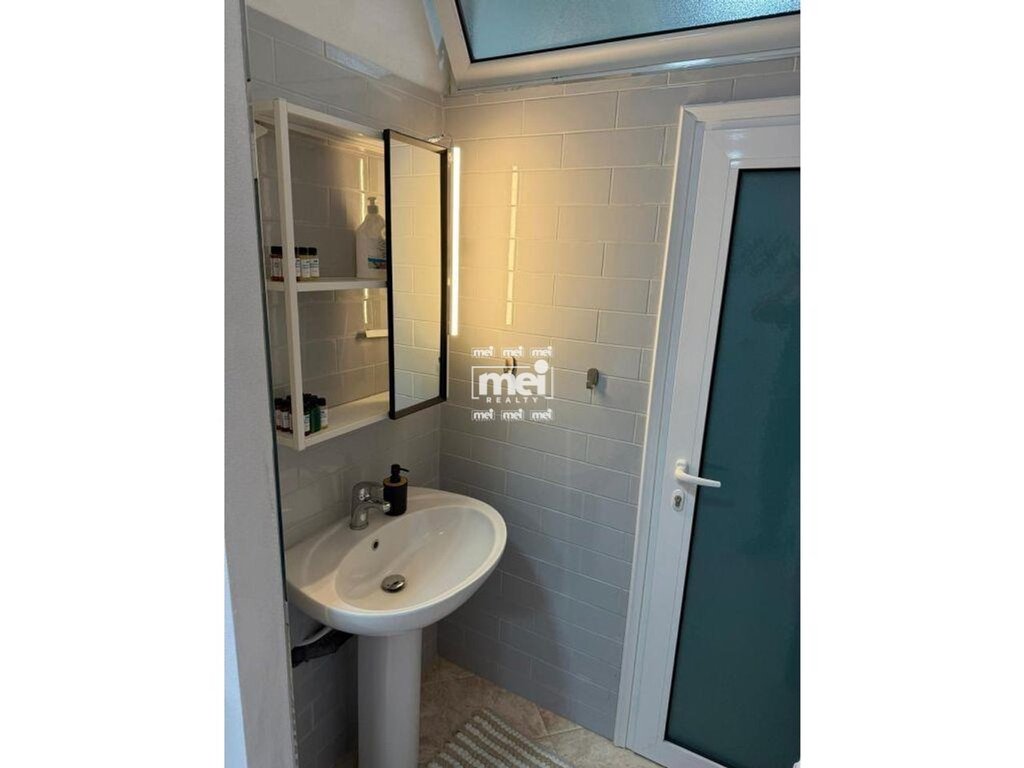 JEPET ME QIRA VILE NE XHAVZOTAJ!