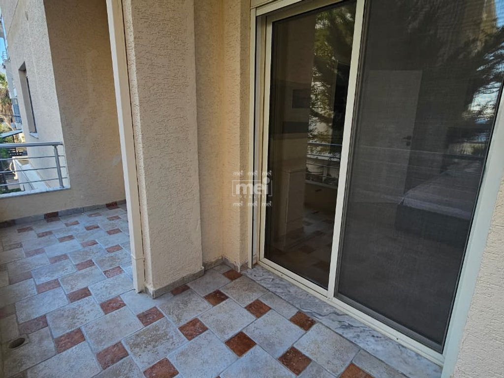 SHITET APARTAMENT 2+1 NE ILIRIA 20 METRA NGA DETI!