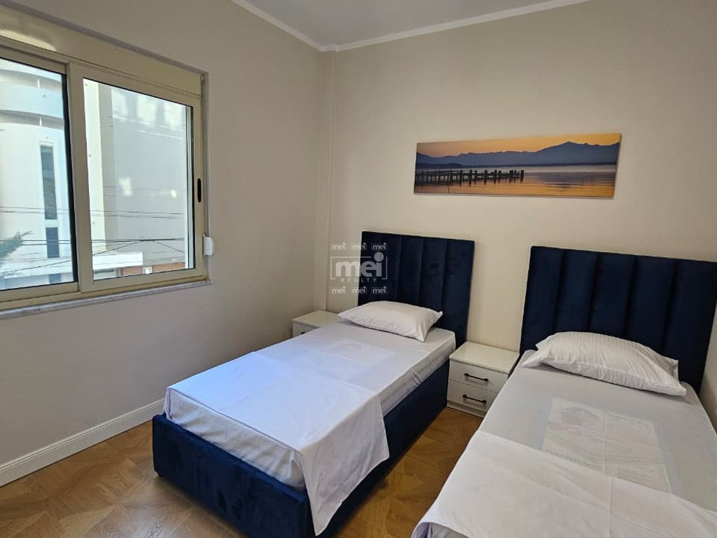 SHITET APARTAMENT 2+1 NE ILIRIA 20 METRA NGA DETI!