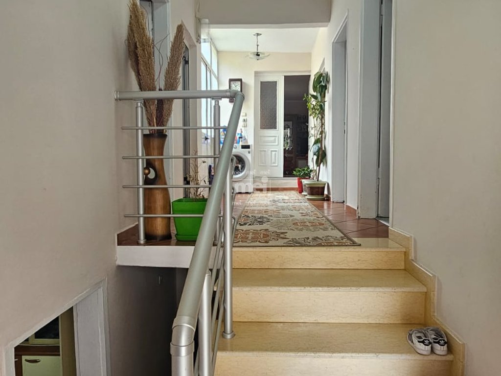 SHITET SHTEPI PRIVATE TEK SEFER EFENDIU, DURRES!