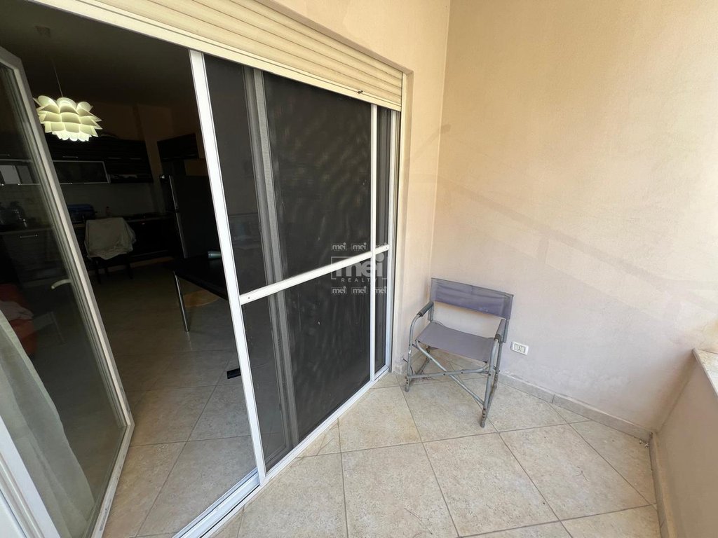 JEPET ME QIRA APARTAMENT 1+1 TEK SHKEMBI I KAVAJES!