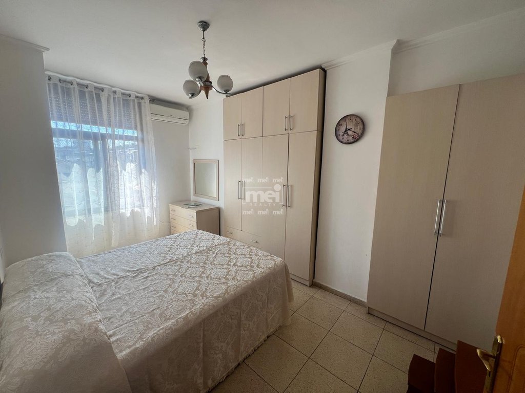 JEPET ME QIRA APARTAMENT  2+1 TEK GJYKATA!
