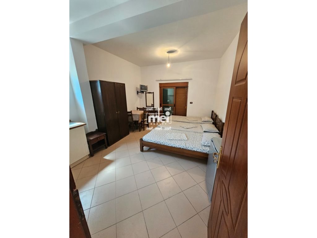 SHITET VILE NE PLAZH!