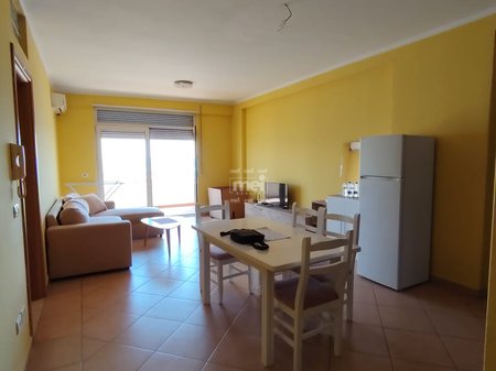 APARTAMENT ME QIRA ME PAMJE NGA DETI NE VOLLGA