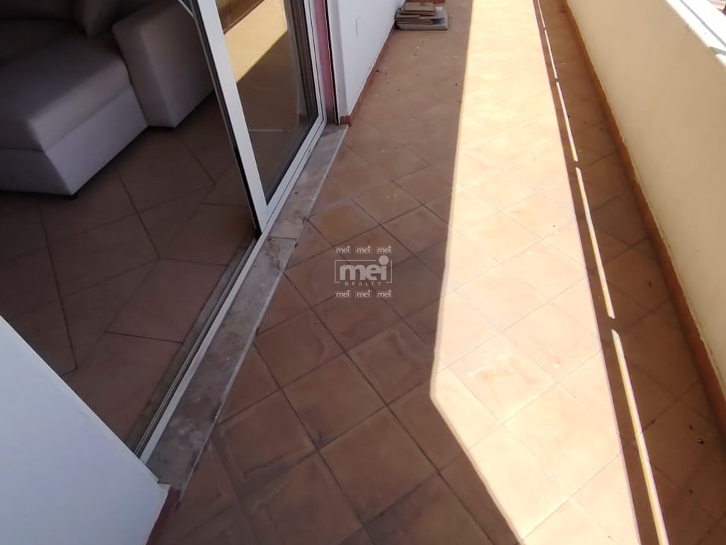 APARTAMENT ME QIRA ME PAMJE NGA DETI NE VOLLGA